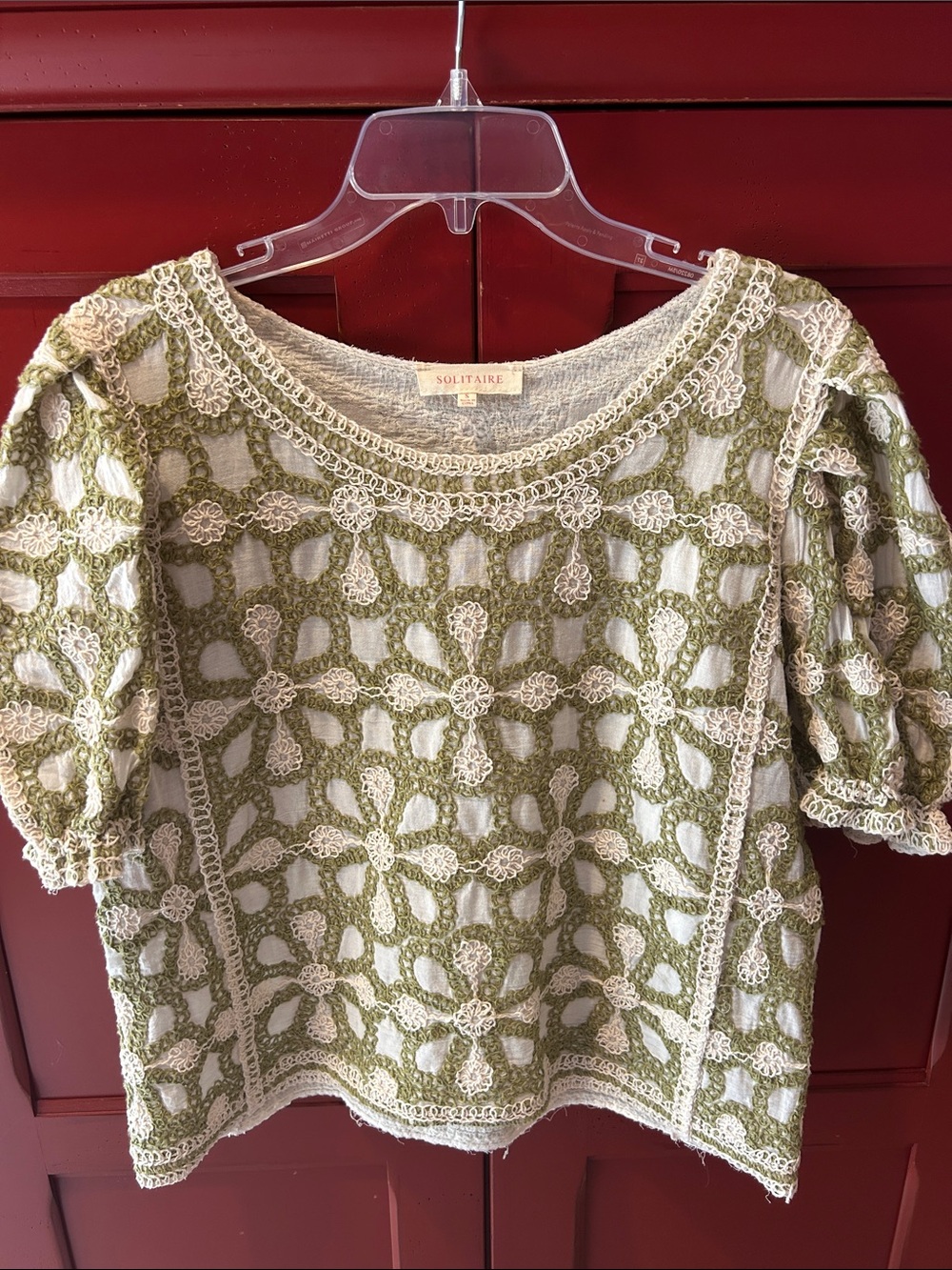 Solitaire Olive & Cream Crochet Floral Short Sleeve Top